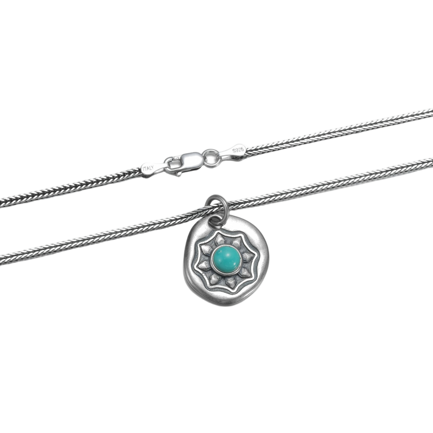 Close-up of the 925 sterling silver craftsmanship and secure clasp of the Tibetan necklace.